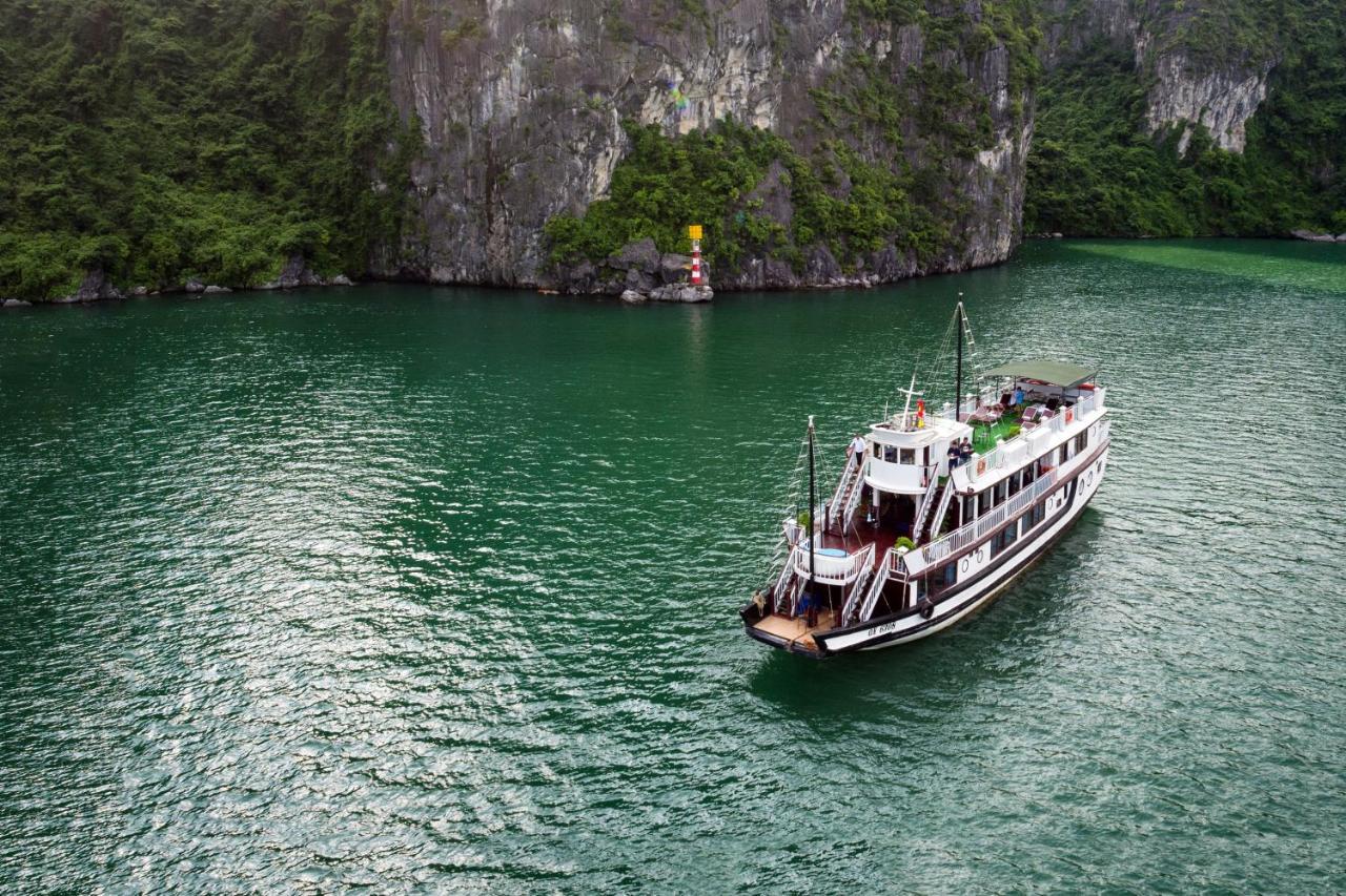 Charm Boutique Cruise Hotel ฮาลอง ภายนอก รูปภาพ
